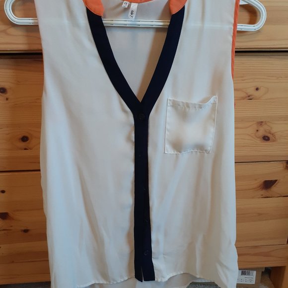 🔥 3/$20White Tank Top with Orange and Blue Accent - Picture 3 of 5